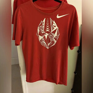 BUNDLE 2 Red T’s. Med Nike & Enti Tee. Short sleeve round neck L:26 Pit:21